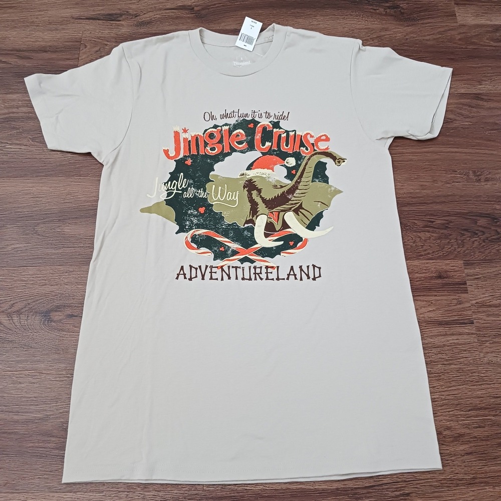 Disney Parks Jingle Cruise Adventureland T-Shirt Tan Small NWT Hanes Mens